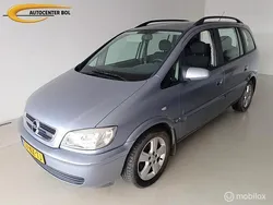 Grijs Gebruikt 2004 Opel Zafira MPV | € 2.750 (Iets duurder)
