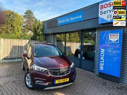 Rood Gebruikt 2018 Opel Mokka Innovation SUV | € 13.950 (Eerlijke prijs)