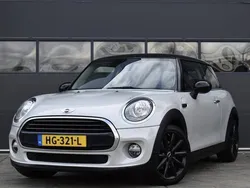 Wit Gebruikt 2015 Mini Cooper Business Hatchback | € 10.950 (Eerlijke prijs)