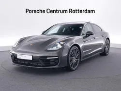 Groen, metallic lak Gebruikt 2024 Porsche Panamera 4 Platinum Edition Sedan | € 119.900 (Goede deal)