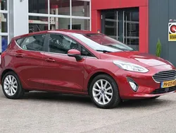 Rood Gebruikt 2017 Ford Fiesta Titanium Hatchback | € 10.950 (Eerlijke prijs)
