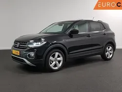 Zwart Gebruikt 2021 VW T-Cross Style SUV | € 21.690 (Eerlijke prijs)