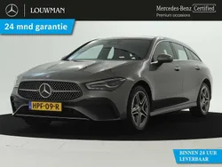 Grijs Gebruikt 2024 Mercedes CLA250e Shooting Brake AMG Stationwagen | € 37.945 (Eerlijke prijs)