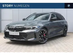 Grijs Gebruikt 2024 BMW M340 Comfort Edition Sedan | € 93.950 (Iets duurder)