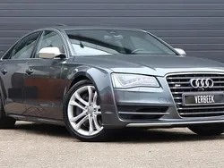 Grijs Gebruikt 2013 Audi S8 Proline Sedan | € 44.950