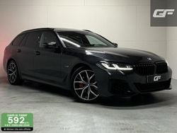 Grijs Gebruikt 2022 BMW 530 M Sport Stationwagen | € 36.950 (Eerlijke prijs)