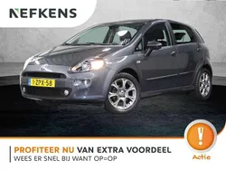 Grijs Gebruikt 2015 Fiat Punto Evo Lounge Hatchback | € 7.925 (Eerlijke prijs)