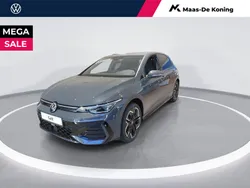 Grijs Nieuw 2024 VW Golf VIII R-line Edition Hatchback | € 39.990 (Eerlijke prijs)