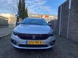 Grijs Gebruikt 2019 Fiat Tipo Street Hatchback | € 14.850 (Eerlijke prijs)