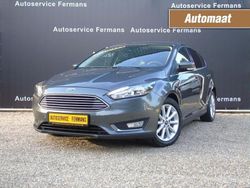 Grijs Gebruikt 2016 Ford Focus Hatchback | € 12.950 (Iets duurder)