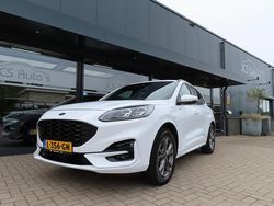 Wit Gebruikt 2021 Ford Kuga ST-Line X SUV | € 21.900 (Eerlijke prijs)