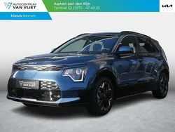 Blauw Nieuw 2025 Kia e-Niro Advance SUV | € 40.290 (Goede deal)