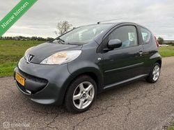 Grijs Gebruikt 2008 Peugeot 107 Hatchback | € 1.777 (Eerlijke prijs)
