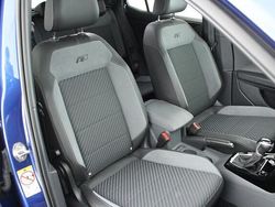 Blauw Gebruikt 2020 VW T-Cross R-line SUV | € 24.749 (Iets duurder)