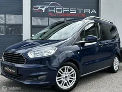Blauw Gebruikt 2018 Ford Tourneo Courier Titanium MPV | € 13.945 (Eerlijke prijs)
