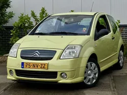 Geel, metallic lak Gebruikt 2004 Citroën C2 VTR Sport Hatchback | € 1.750 (Eerlijke prijs)