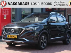 Zwart Gebruikt 2021 MG ZS Luxury Sedan | € 18.045 (Eerlijke prijs)