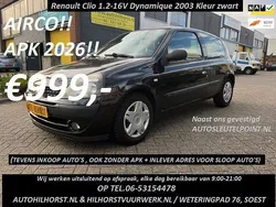 Zwart Gebruikt 2003 Renault Clio II Dynamique Hatchback | € 999 (Eerlijke prijs)