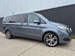Grijs Gebruikt 2017 Mercedes V220 MPV | € 39.780 (Iets duurder)