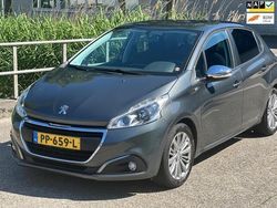 Grijs Gebruikt 2016 Peugeot 208 GT-line Hatchback | € 4.990 (Goede deal)