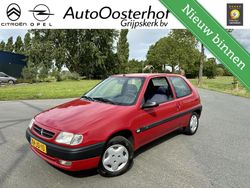 Rood Gebruikt 1998 Citroën Saxo Hatchback | € 2.950