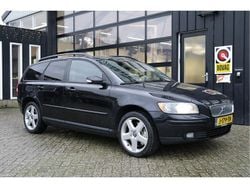 Zwart Gebruikt 2006 Volvo V50 Summum Stationwagen | € 6.999 (Eerlijke prijs)