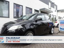 Zwart Gebruikt 2013 Lancia Ypsilon Silver Hatchback | € 5.950 (Eerlijke prijs)