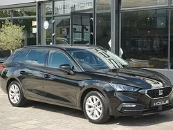 Zwart Gebruikt 2023 Seat Leon Style Stationwagen | € 19.980 (Eerlijke prijs)