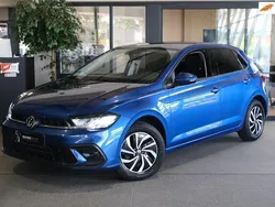 Blauw Gebruikt 2022 VW Polo Life Hatchback | € 18.950 (Goede deal)