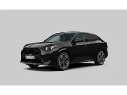 Saphirschwarz metallic (donker zwart metallic) Gebruikt 2024 BMW X2 Comfort Edition SUV | € 52.880 (Iets duurder)