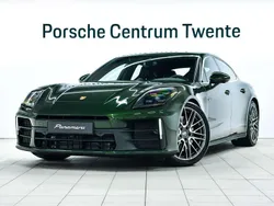 Groen Nieuw 2025 Porsche Panamera 4 Sedan | € 158.900