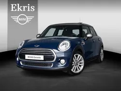 Blauw Gebruikt 2017 Mini Cooper Chili Hatchback | € 16.950 (Goede deal)