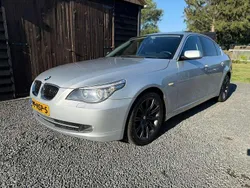 Grijs Gebruikt 2009 BMW 525 Sedan | € 6.750 (Eerlijke prijs)