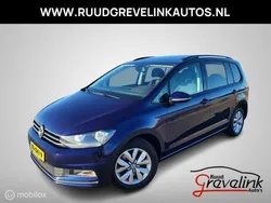 Blauw Gebruikt 2017 VW Touran MPV | € 15.745 (Eerlijke prijs)
