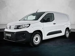 Wit Nieuw 2025 Peugeot E-Partner MPV | € 35.084
