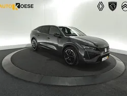 Hatchback Gebruikt 2023 Peugeot 408 GTi Sedan | € 28.900 (Eerlijke prijs)