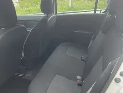 Wit Gebruikt 2015 Dacia Sandero Hatchback | € 5.500 (Eerlijke prijs)