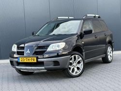 Zwart Gebruikt 2006 Mitsubishi Outlander Invite+ SUV | € 2.990 (Eerlijke prijs)