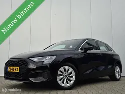 Zwart Gebruikt 2023 Audi A3 Sportback Hatchback | € 28.940 (Super prijs)