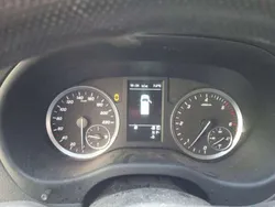 Wit Gebruikt 2020 Mercedes Vito MPV | € 23.500