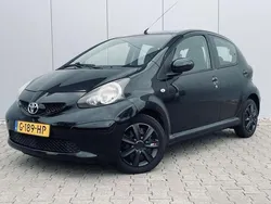 Zwart Gebruikt 2009 Toyota Aygo Comfort Hatchback | € 2.799 (Eerlijke prijs)