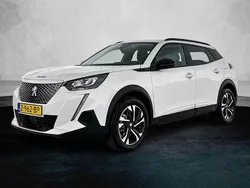 Wit Gebruikt 2022 Peugeot e-2008 Allure SUV | € 21.628 (Eerlijke prijs)