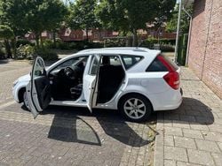 Wit Gebruikt 2012 Kia Ceed Hatchback | € 2.998 (Super prijs)