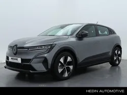 Grijs, metallic lak Gebruikt 2024 Renault Mégane Equilibre Hatchback | € 30.450 (Super prijs)