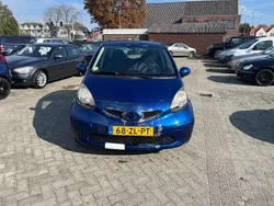 Blauw Gebruikt 2008 Toyota Aygo Hatchback | € 1.250 (Goede deal)