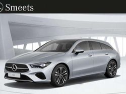 , metallic lak Gebruikt 2024 Mercedes CLA180 Shooting Brake Luxury Stationwagen | € 53.128