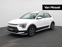 Wit Gebruikt 2024 Kia Niro SUV | € 33.900 (Super prijs)