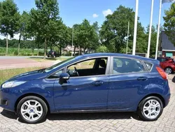 Blauw Gebruikt 2017 Ford Fiesta Style Hatchback | € 5.999 (Eerlijke prijs)