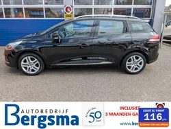 Zwart Gebruikt 2020 Renault Clio GrandTour Stationwagen | € 8.500 (Goede deal)
