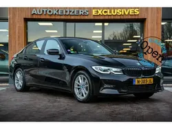 Zwart Gebruikt 2021 BMW 320e Comfort Edition Sedan | € 22.900